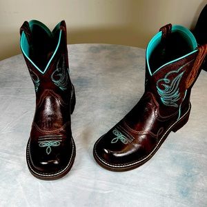 Ariat women's boots Fatbaby height 8"